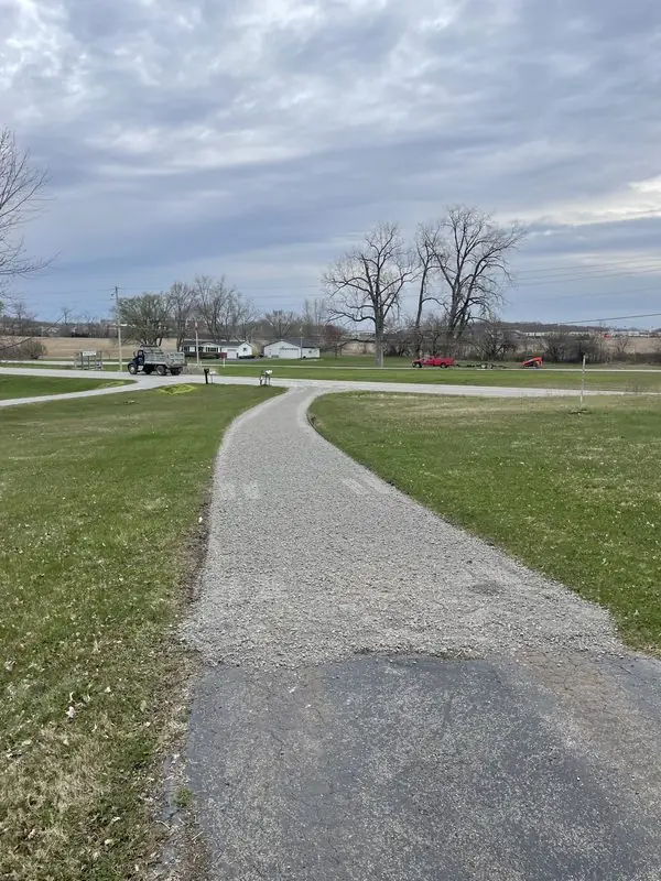 Gravel driveway repair Indiana